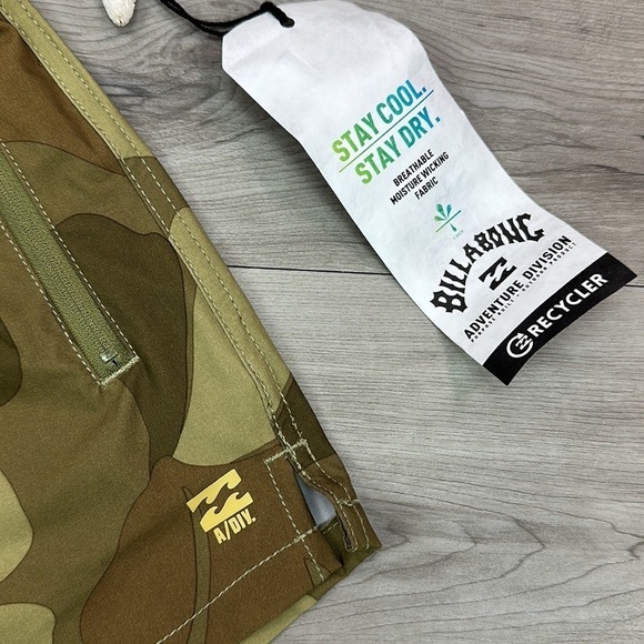☀️BILLABONG☀️ ADVENTURE SHORT - Picture 7 of 12